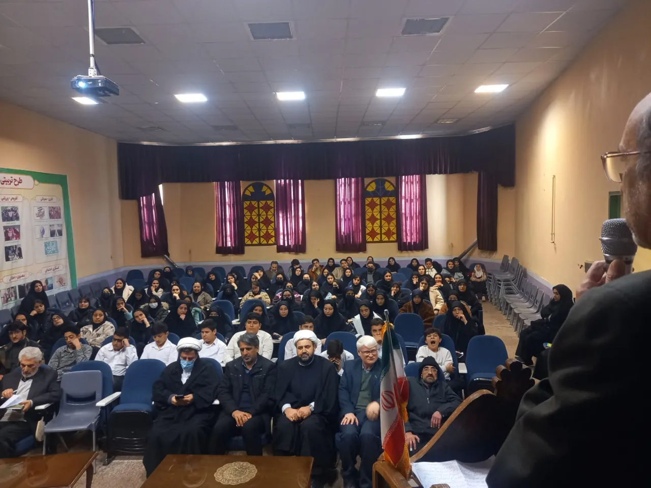 اجلاس نماز دانشآموزی ناحیه 2 اردبیل