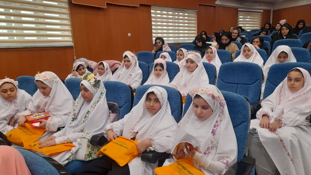 جشن تکلیف امور مالیاتی اردبیل