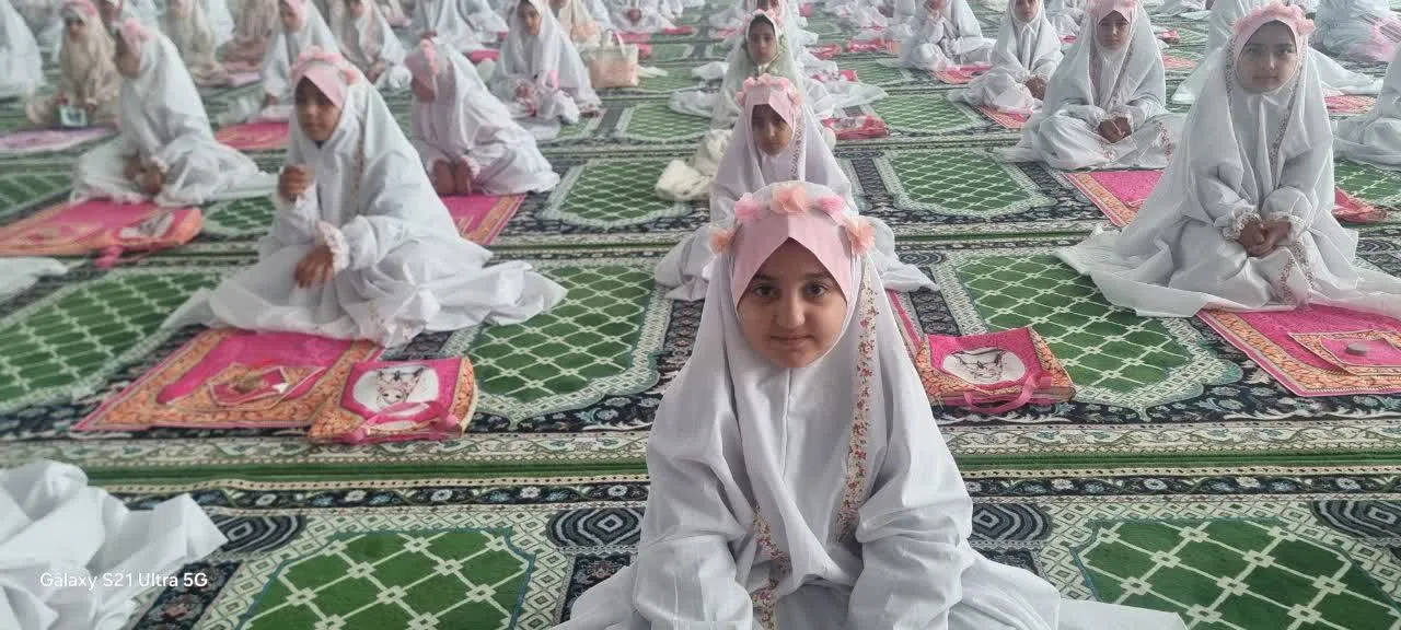 جشن تکلیف دانش آموزان دختر در شهرستان چرام