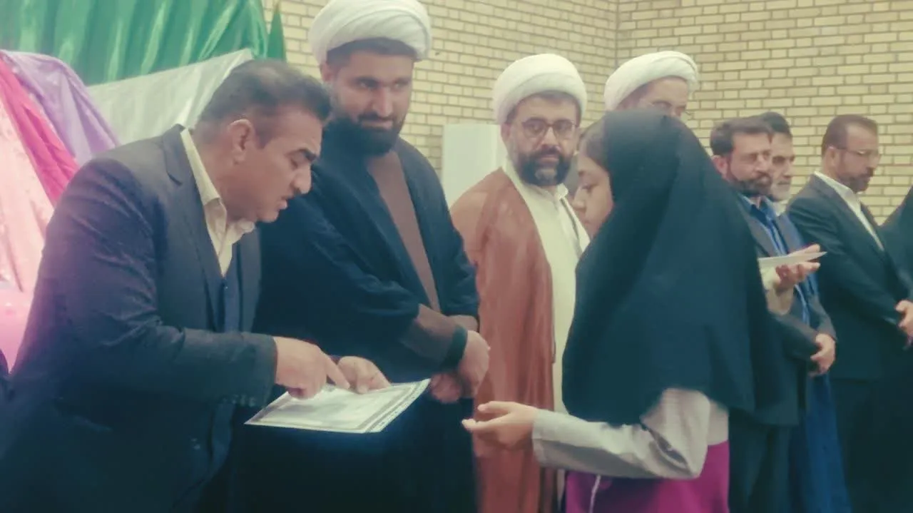 برگزاری اجلاس شهرستانی نماز در چرام