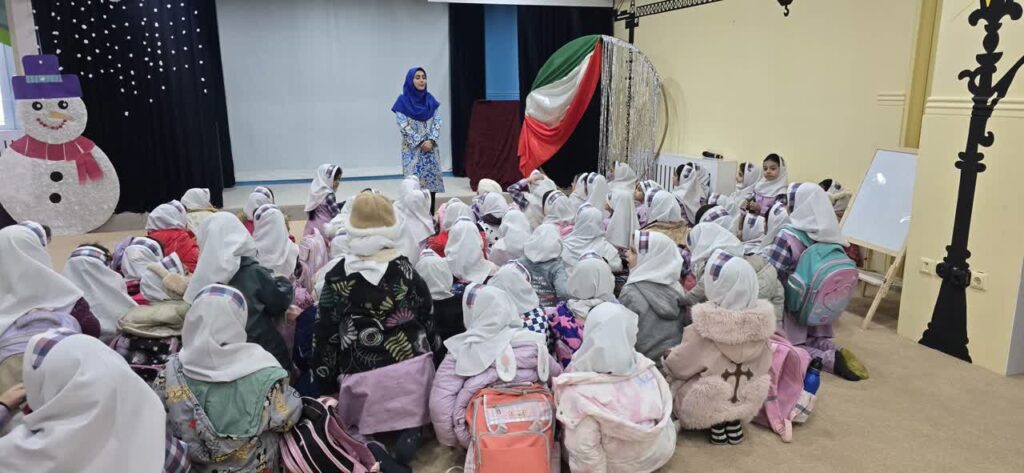 برگزاری دوره معنوی رمضان و نماز در بخش کودک کتابخانه موسوی زنجان