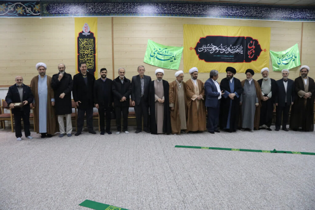 تأکید ستاد اقامه نماز کشور بر آسیب شناسی امر اقامه نماز در دیدار با نماینده ولی‌فقیه زنجان