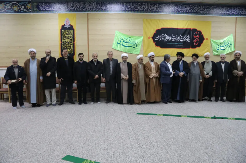 تأکید ستاد اقامه نماز کشور بر آسیب شناسی امر اقامه نماز در دیدار با نماینده ولی‌فقیه زنجان
