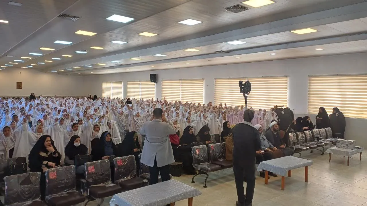 اجلاس نماز منطقه لاران برگزار شد