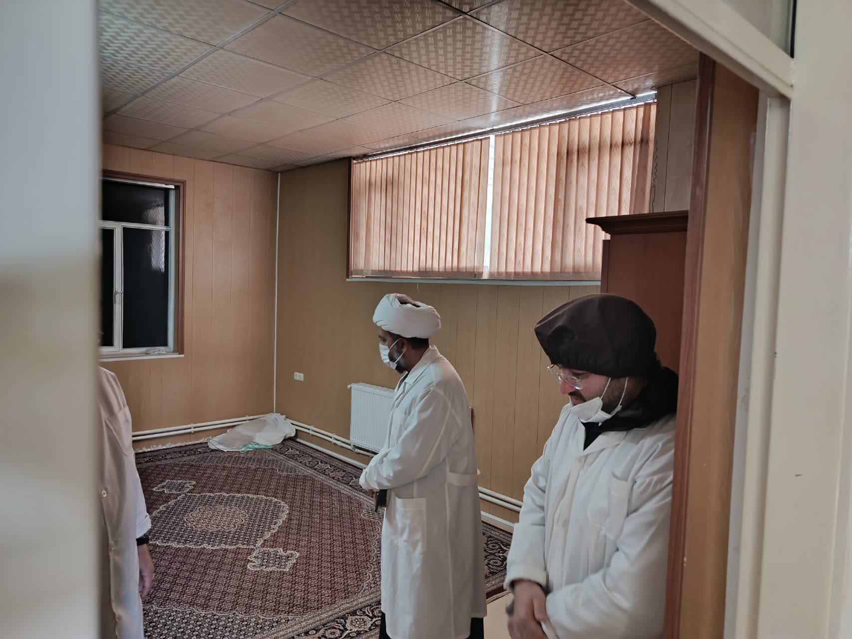 بازدید از نمازخانه شرکتهای امداد پخش زنجان و زرین دفتر