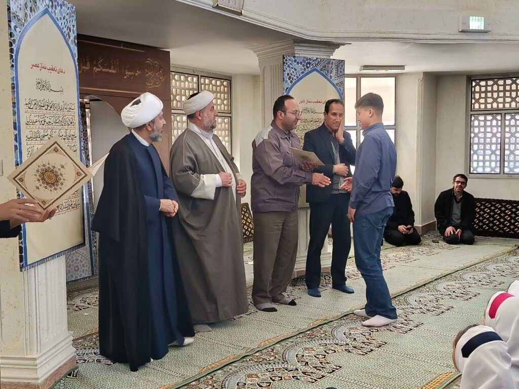 جشن تکلیف فرزندان کارکنان اداره کل آموزش فنی و حرفه ای زنجان برگزار شد