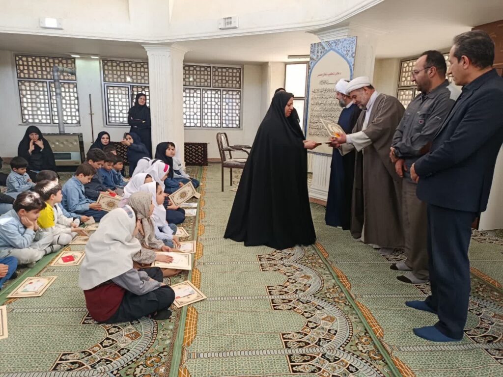 جشن تکلیف فرزندان کارکنان اداره کل آموزش فنی و حرفه ای زنجان برگزار شد