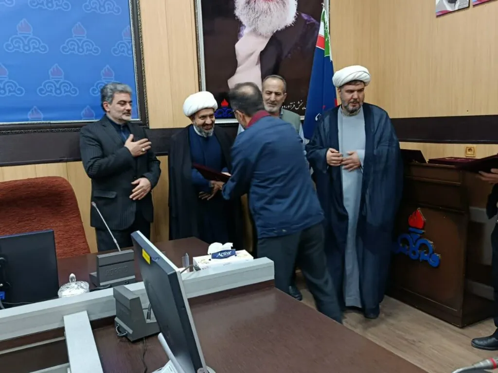 جلسه شورای اقامه نماز شرکت پخش فراورده های نفتی زنجان برگزار شد