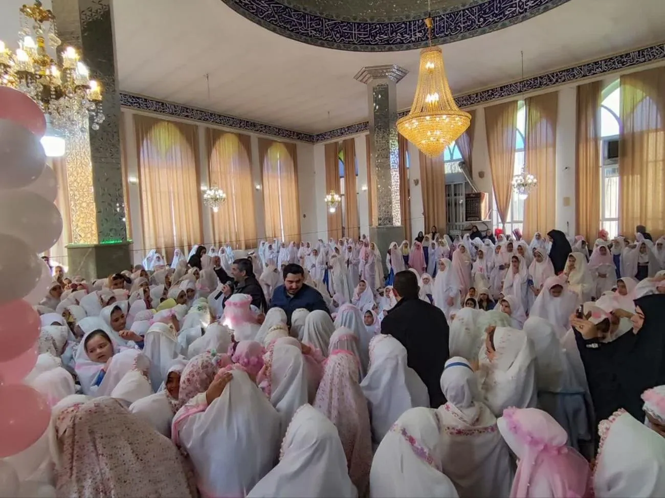 جشن تکلیف دانش آموزان دختر شهرستان آذرشهر