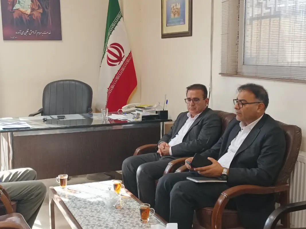 جلسه هم اندیشی ستاد اقامه نماز و بانک ملت پبرامون توسعه و ترویج فرهنگ اقامه نماز