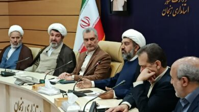 گردهمایی دبیران اقامه نماز و امامان جماعت دستگاه های اجرایی زنجان برگزار شد