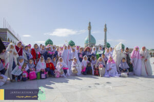 جشن تکلیف سه هزار دختر نومکلف قمی در مسجد مقدس جمکران برگزار شد