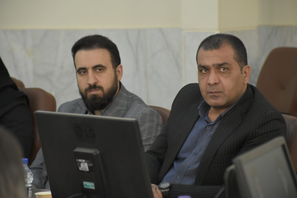 دوره آموزشی شیوه های فرهنگ سازی نماز در محیط کار ویژه مدیران کارخانجات و مراکز صنعتی استان یزد برگزار شد