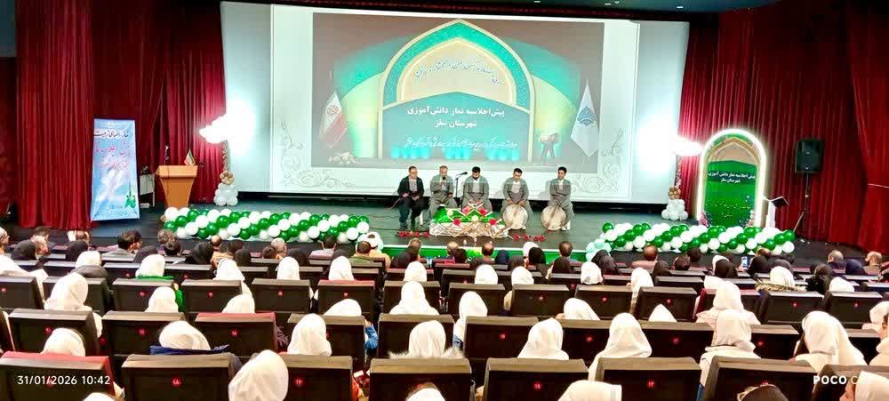 هفتمین پیش‌اجلاسیه نماز دانش‌آموزی در سقز برگزار شد