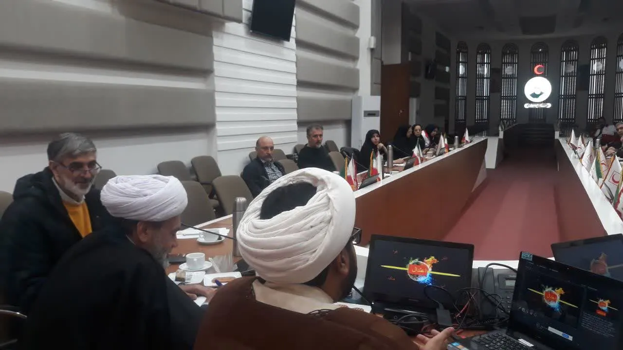 دوره آموزشی نمازشناسی برای مدیران و کارکنان جمعیت هلال احمر خراسان رضوی برگزار شد