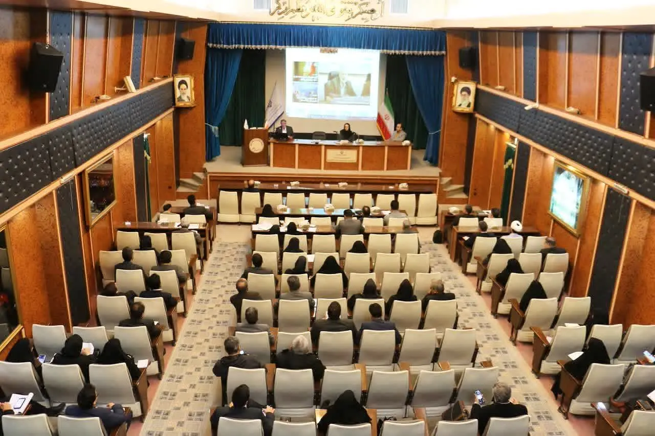 جلسه توجیهی دبیران اقامه نماز دستگاههای اجرایی خراسان رضوی برگزار شد
