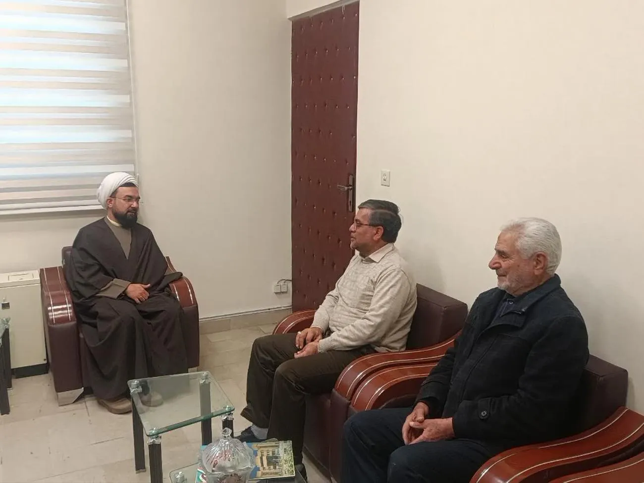 دیدار مدیر ستاد اقامه نماز استان با مدیرکل انتقال خون سمنان