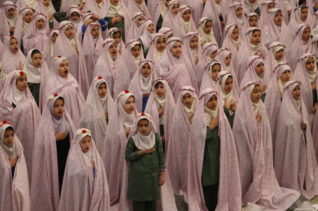 «جوانه‌های امید» در شهرستان اردکان جشن تکلیف گرفتند