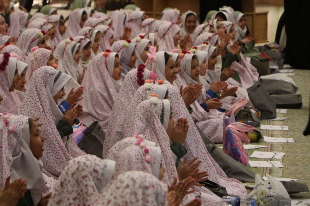 «جوانه‌های امید» در شهرستان اردکان جشن تکلیف گرفتند