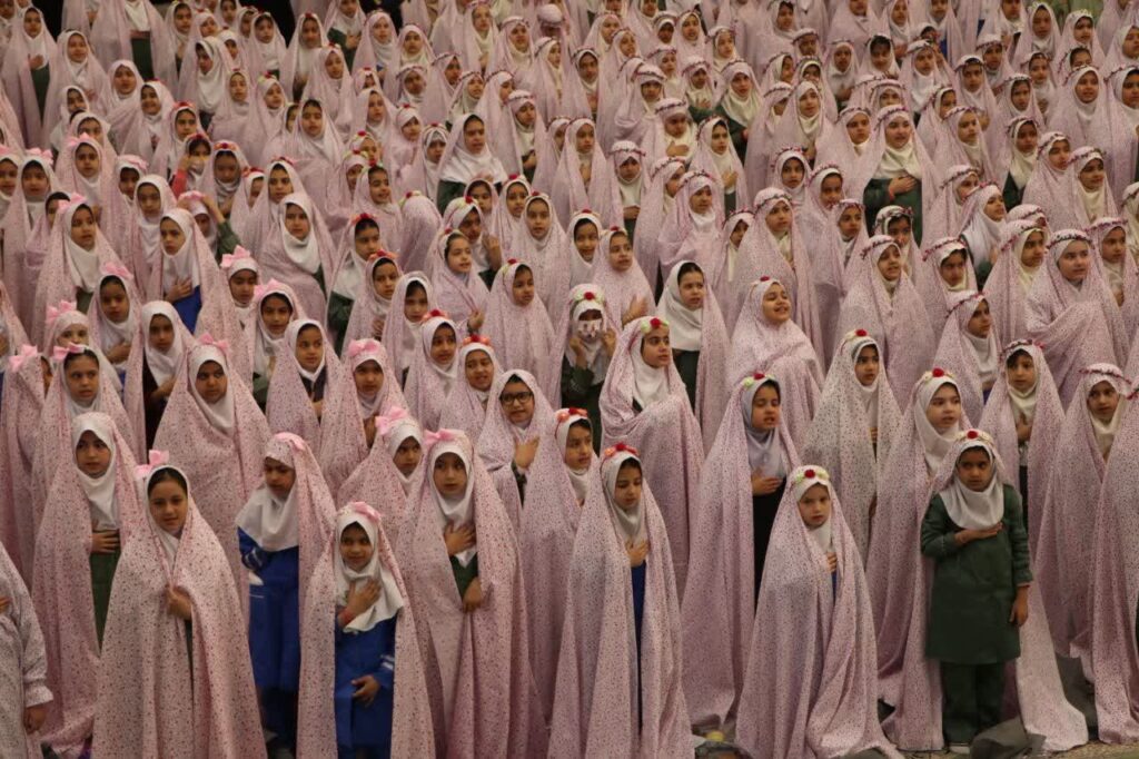 «جوانه‌های امید» در شهرستان اردکان جشن تکلیف گرفتند