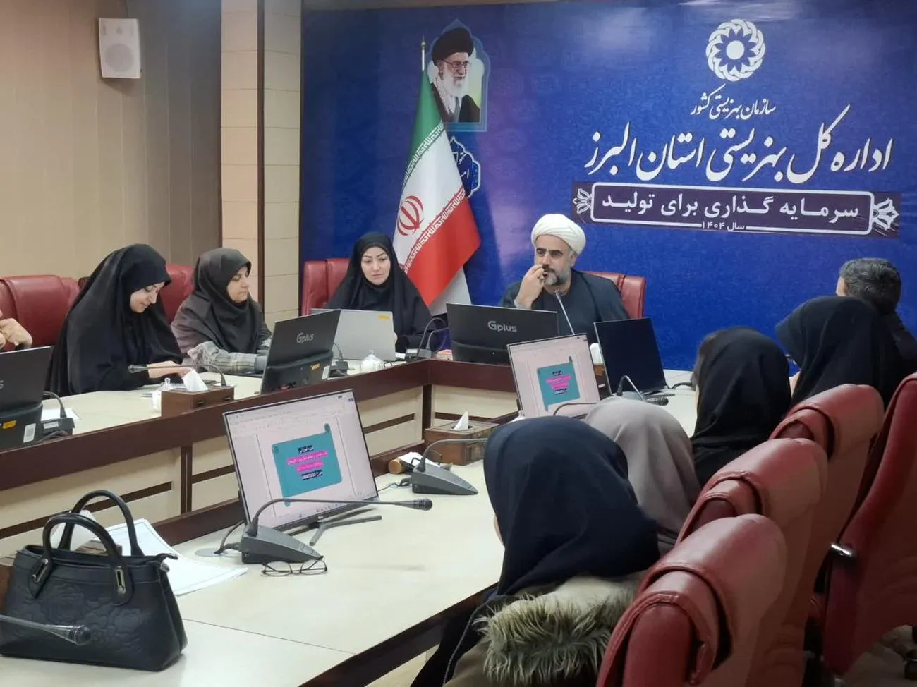 دوره آموزشی روشهای دعوت به نماز پیش از اجلاس استانی نماز در اداره کل بهزیستی استان البرز برگزار شد