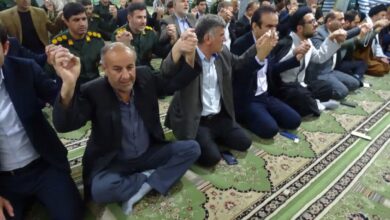 اقامه نماز وحدت مسئولان و مردم در شهرستان لنده