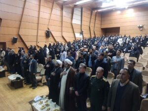 تجلیل از برگزیدگان جشنواره پوستر و تصویرسازی نماز در کوهدشت.