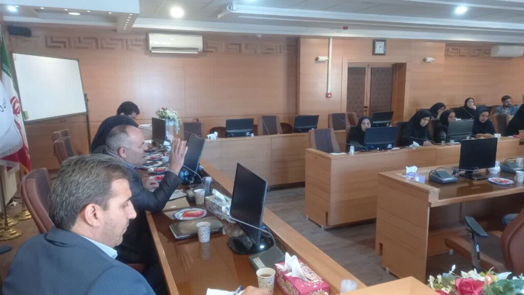 نشست آموزشی نماز ویژه کارکنان اداره کل استاندارد چهارمحال و بختیاری برگزار شد