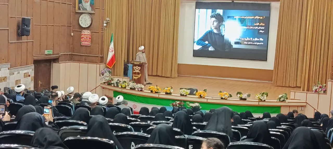دوره آموزشی مهارتافزایی پیش از اجلاس استانی نماز با همکاری آموزش و پرورش در البرز برگزار شد
