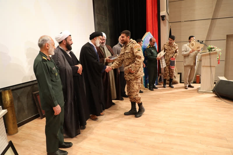 برگزاری سومین اجلاس نماز در سپاه حضرت قمربنی هاشم(ع) چهارمحال و بختیاری