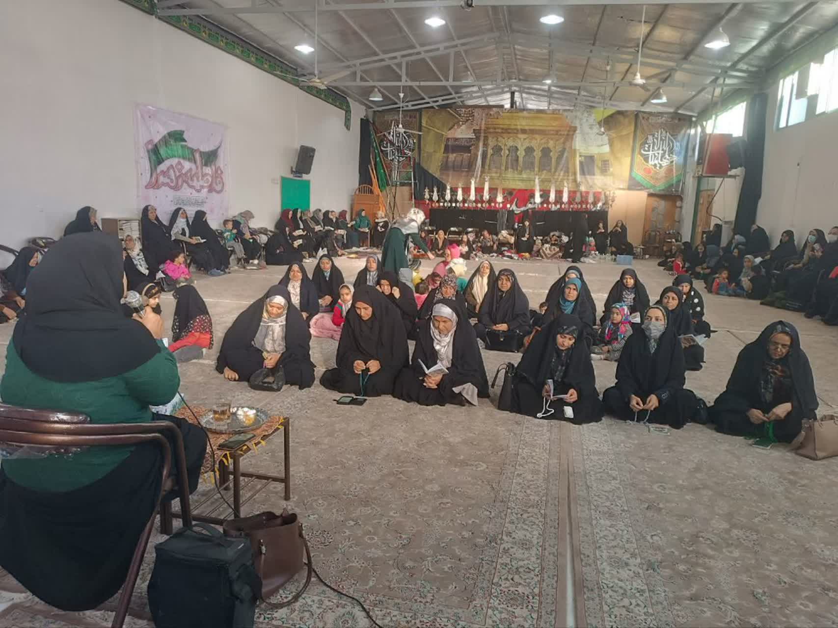 دوره طرح آموزش همگانی نماز در محلات ویژه بانوان خانه دار در شهرک شهید مفتح بیرجند برگزار شد