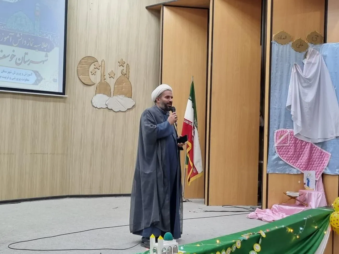 اجلاسیه نماز دانش‌آموزی شهرستان خوسف برگزارشد