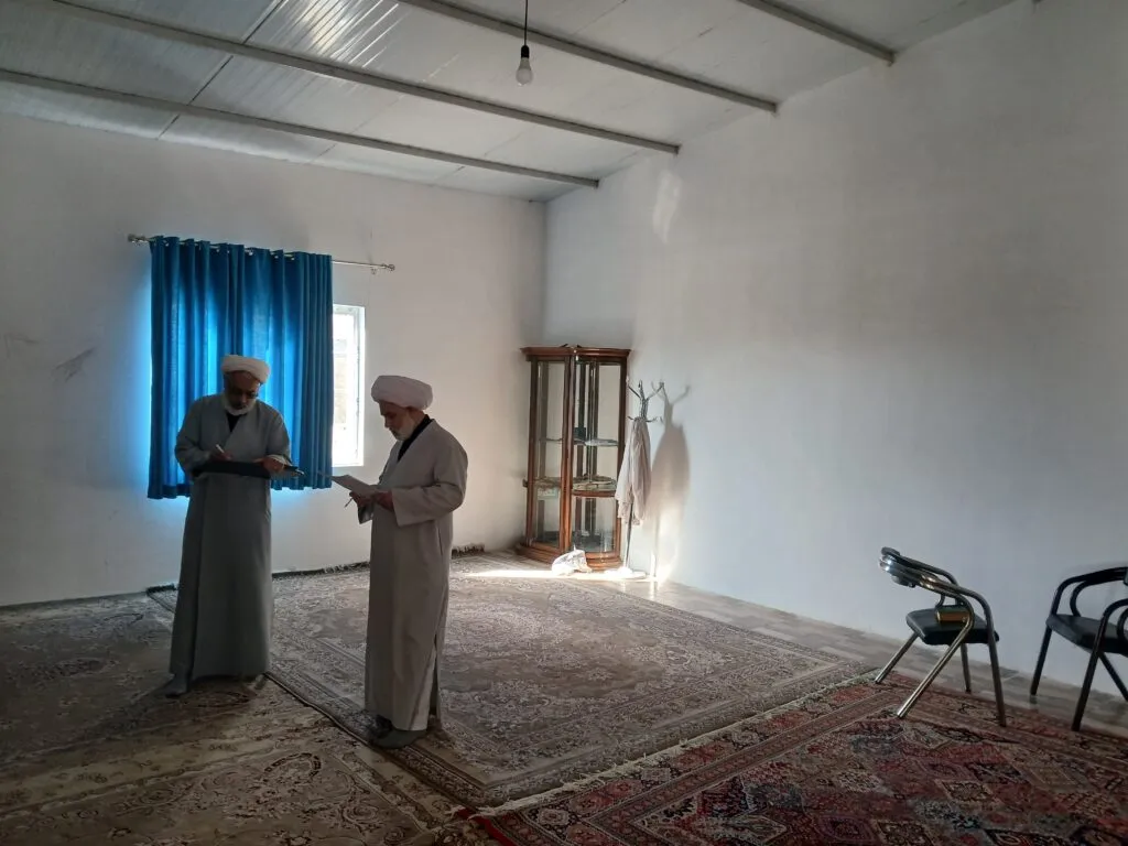 مجتمع خدماتی بین راهی