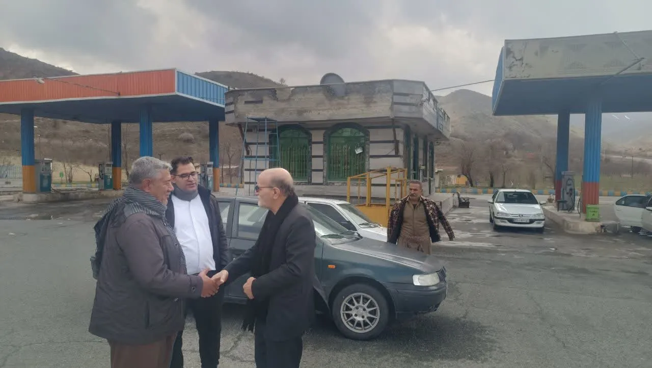 مدیر ستاد اقامه نماز استان کردستان از نمازخانه‌های بین‌راهی سنندج به کامیاران بازدید کرد