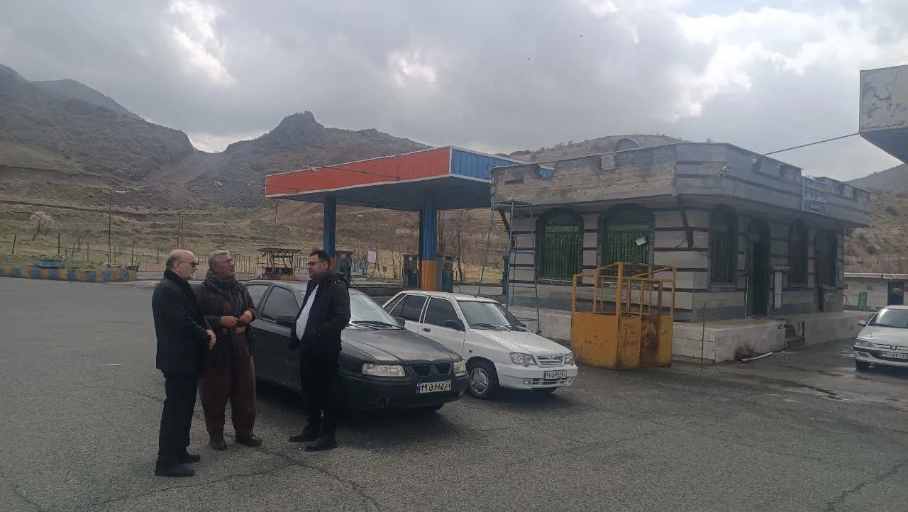 مدیر ستاد اقامه نماز استان کردستان از نمازخانههای بینراهی سنندج به کامیاران بازدید کرد