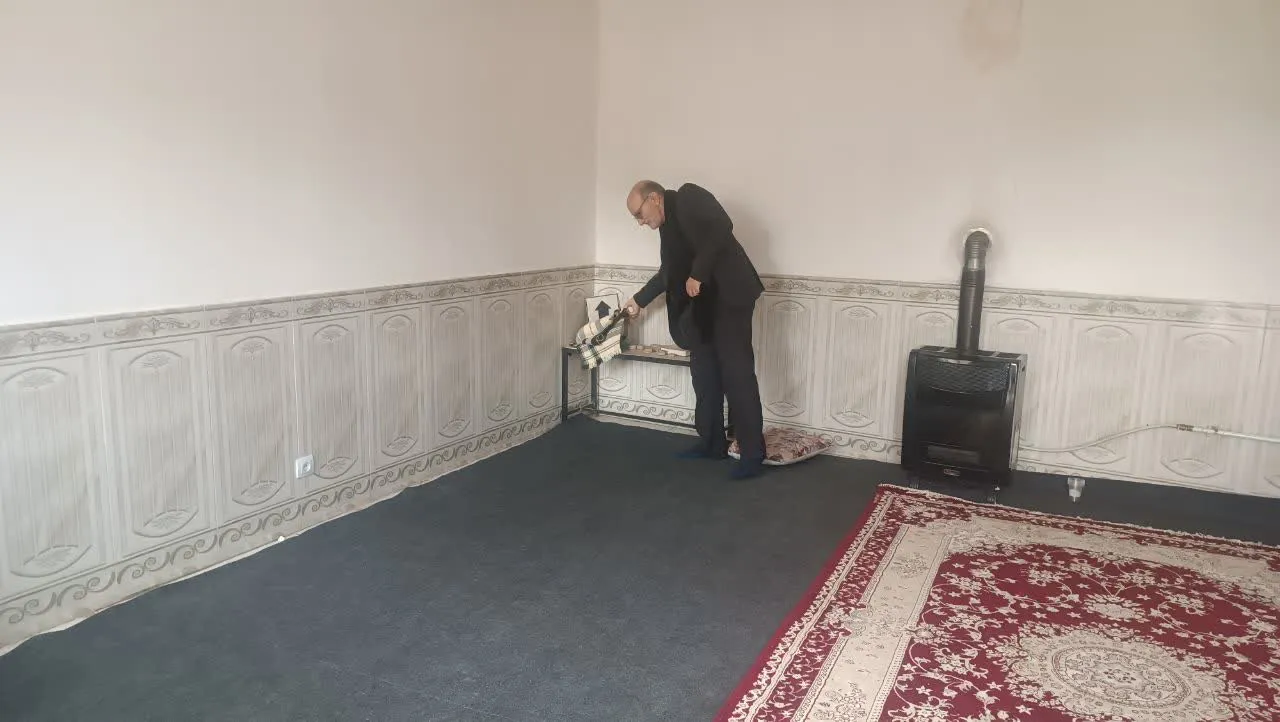 مدیر ستاد اقامه نماز استان کردستان از نمازخانههای بینراهی سنندج به کامیاران بازدید کرد