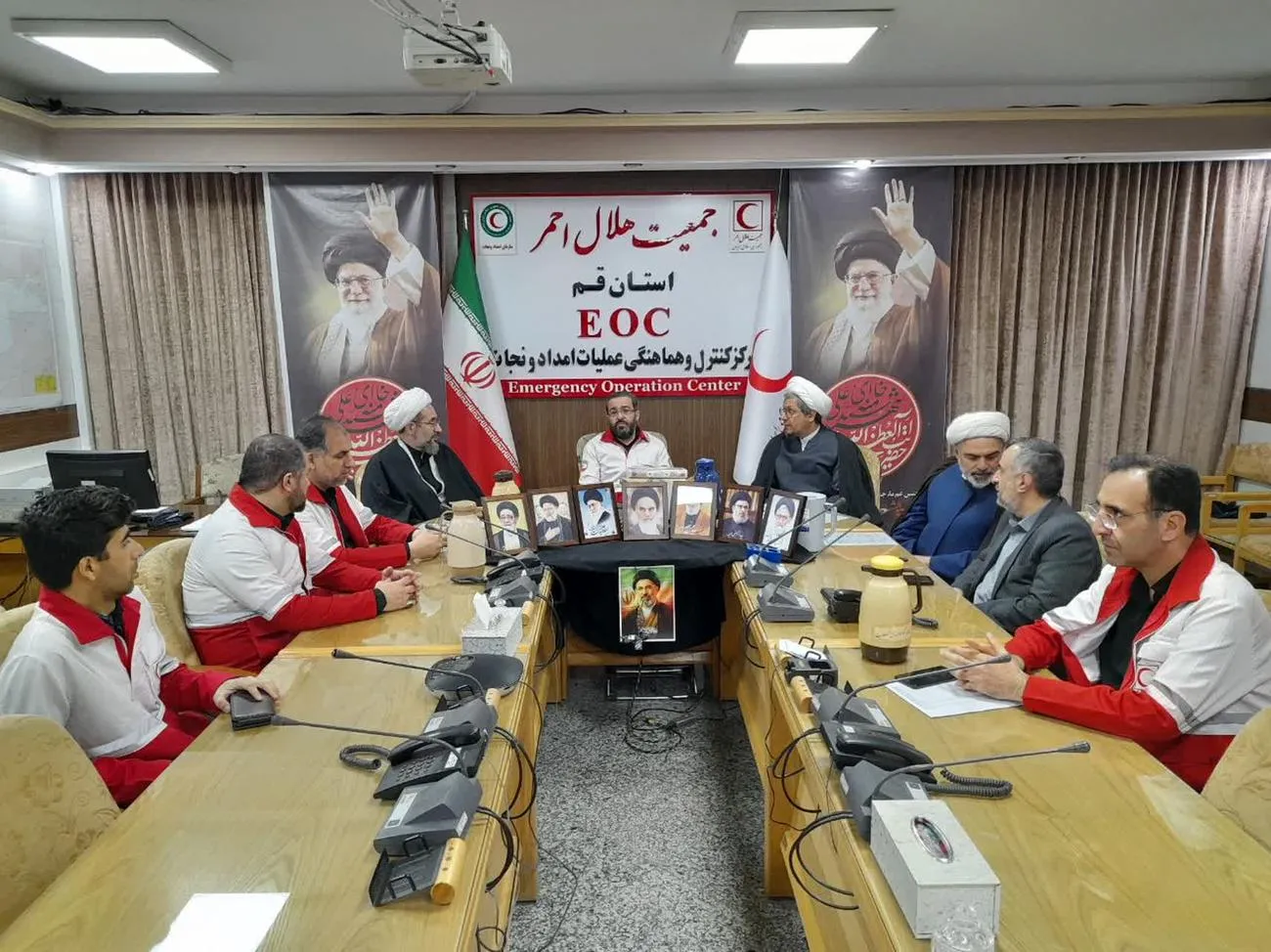 بازدید نوروزی از اماکن اقامه نماز و تقدیر از تلاش‌های جمعیت هلال‌ احمر قم