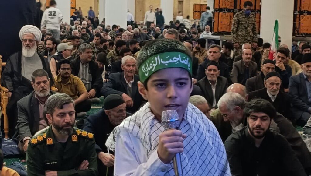 اقامه پسرانه‌ترین نماز جمعه سال در زنجان