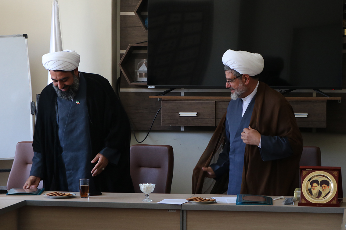 تفاهم نامه همکاری ستاد اقامه نماز و ستاد امر به معروف اصفهان