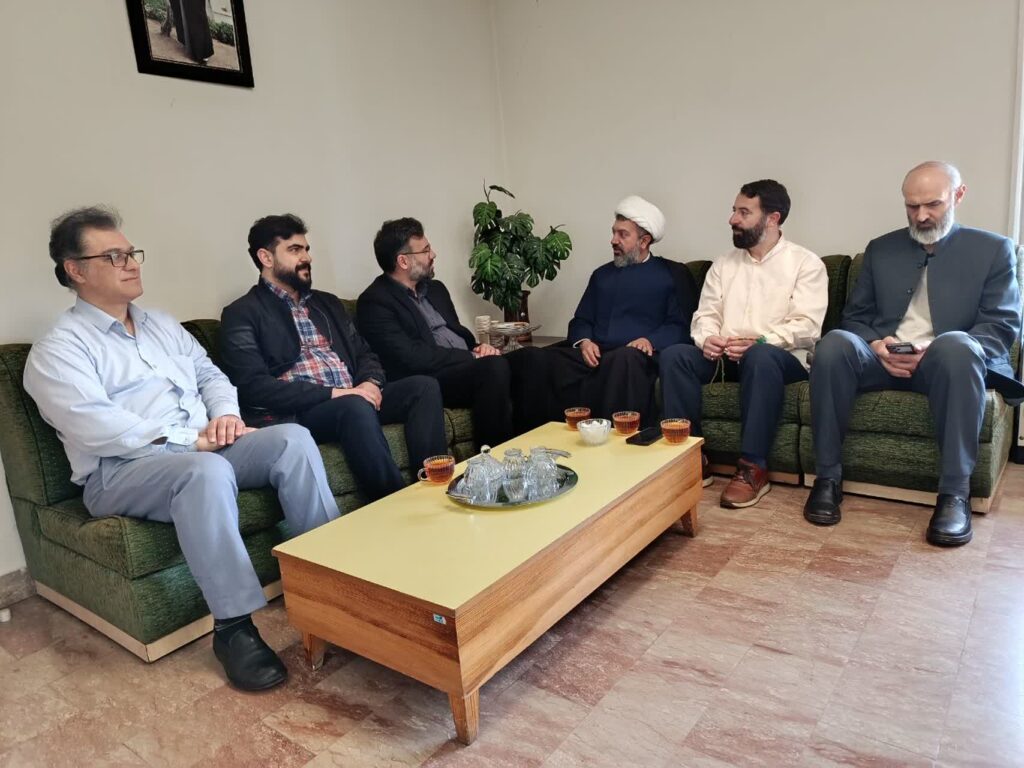 دیدار مدیر ستاد اقامه نماز با مدیر کل و معاونین صدا و سیمای مرکز زنجان