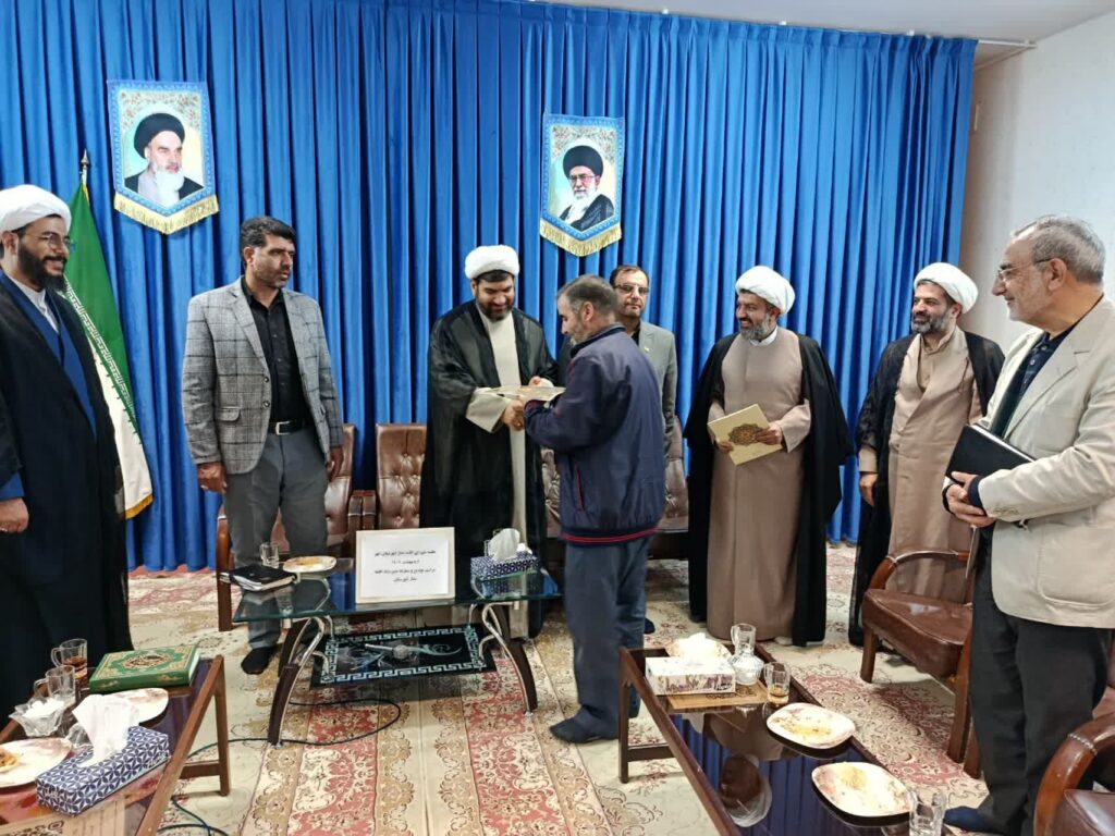 تودیع و معارفه دبیر ستاد اقامه نماز شهرستان ابهر