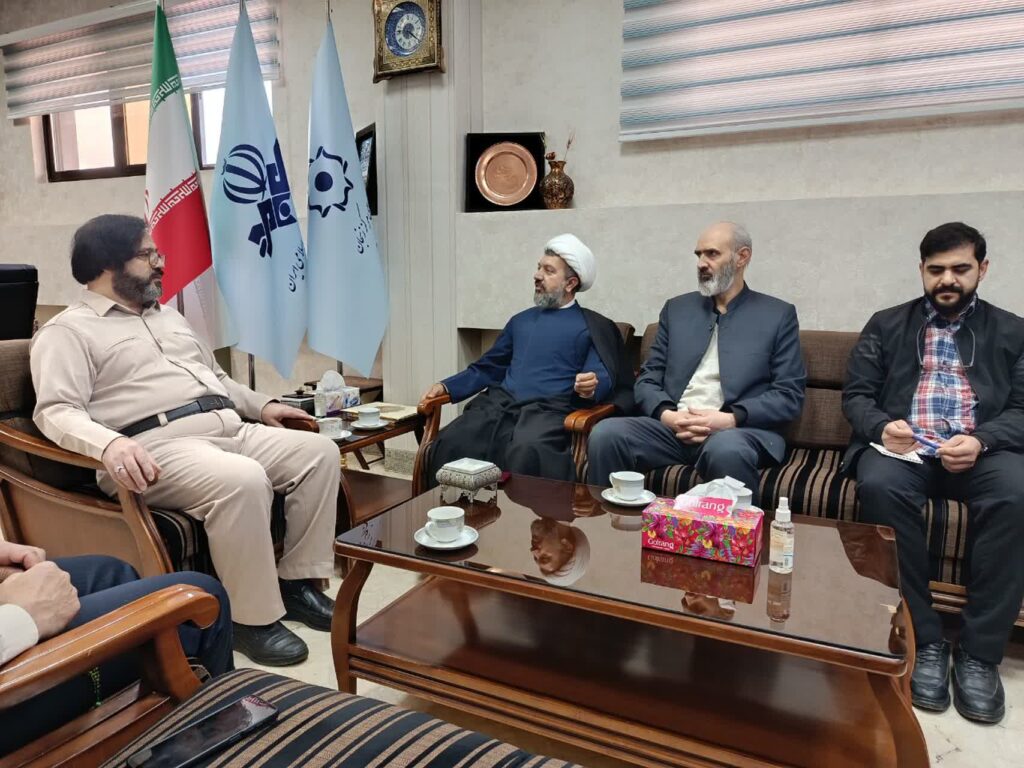 دیدار مدیر ستاد اقامه نماز با مدیر کل و معاونین صدا و سیمای مرکز زنجان