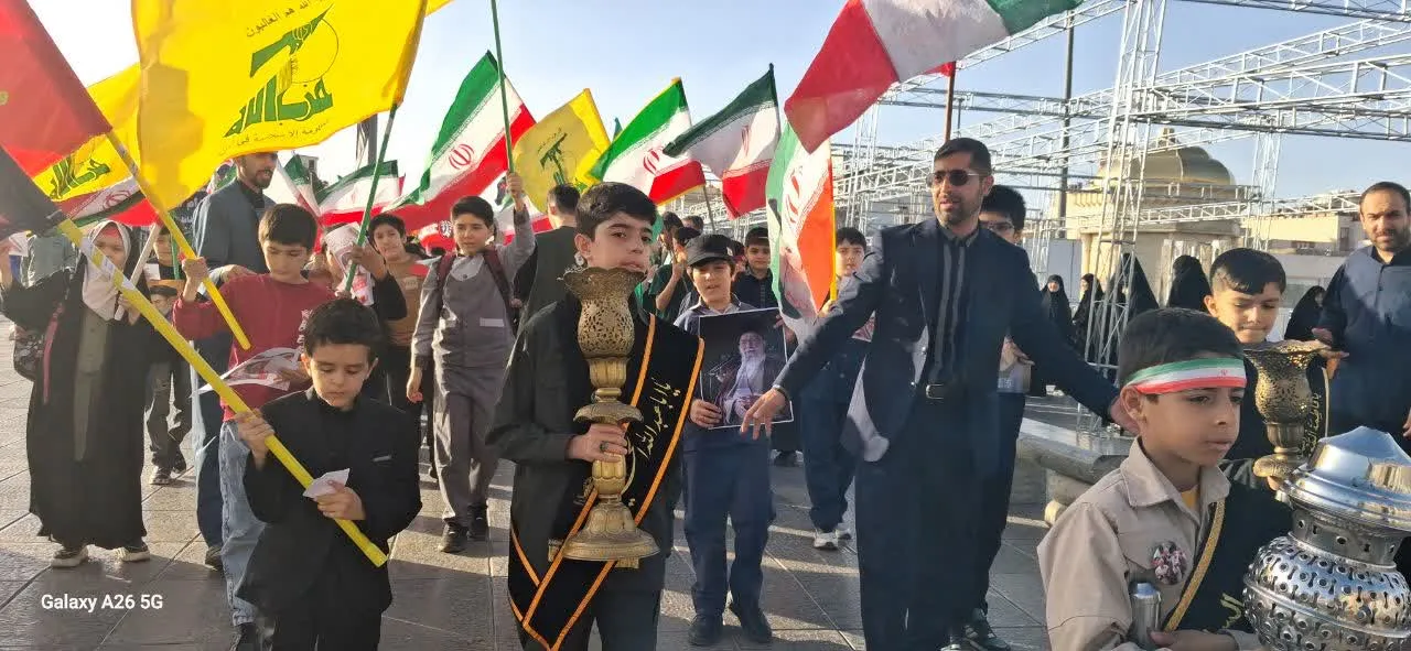 اجتماع «کودکان فیلسوف نماز» در حرم کریمه اهلبیت (س) به مناسبت شهادت امام صادق (ع) و اربعین شهید قائد امت