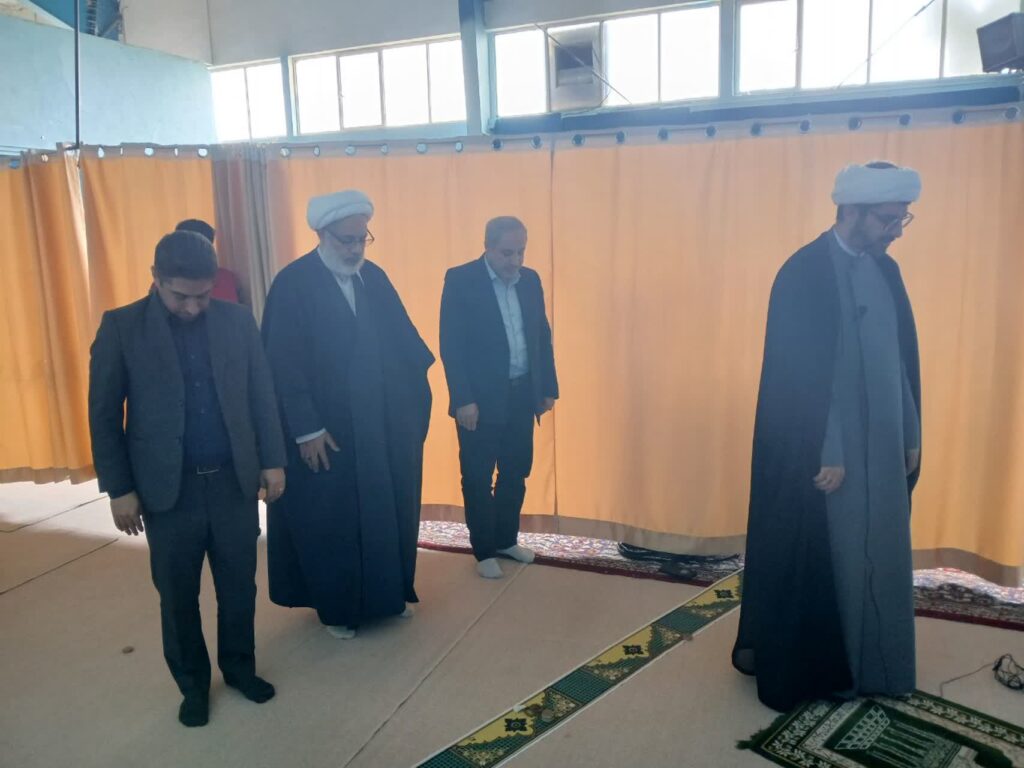 شورای اقامه نماز دانشگاه کوثر