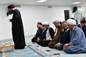 جلسه شورای اقامه نماز شرکت پالایش نفت تبریز