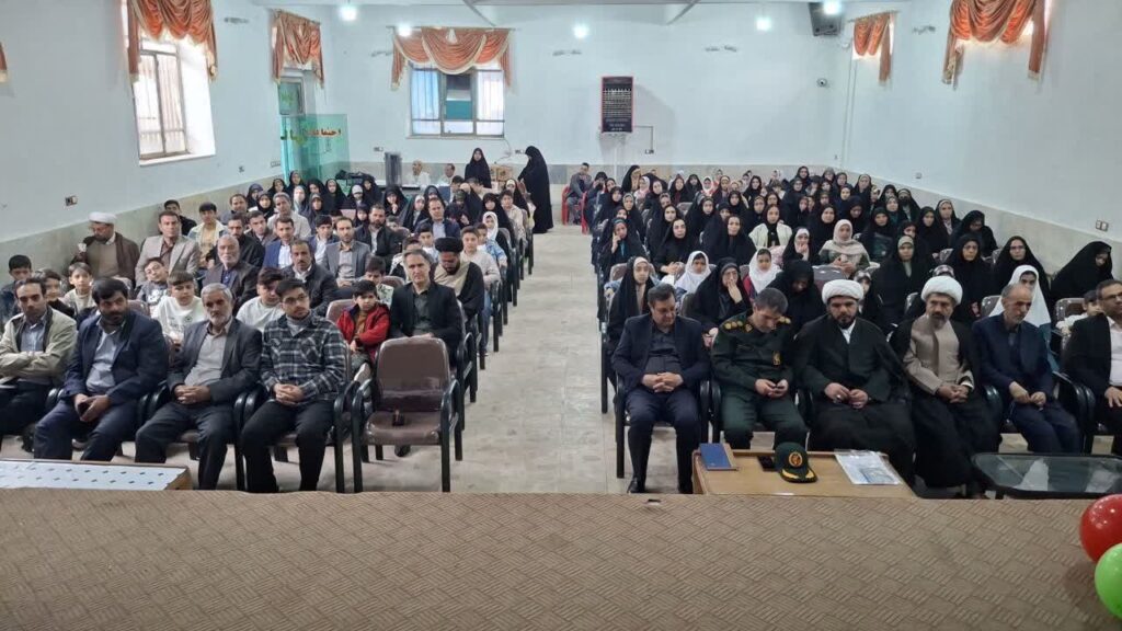  هفتمین اجلاس سراسری نماز دانش‌آموزی شهرستان خدابنده برگزار شد