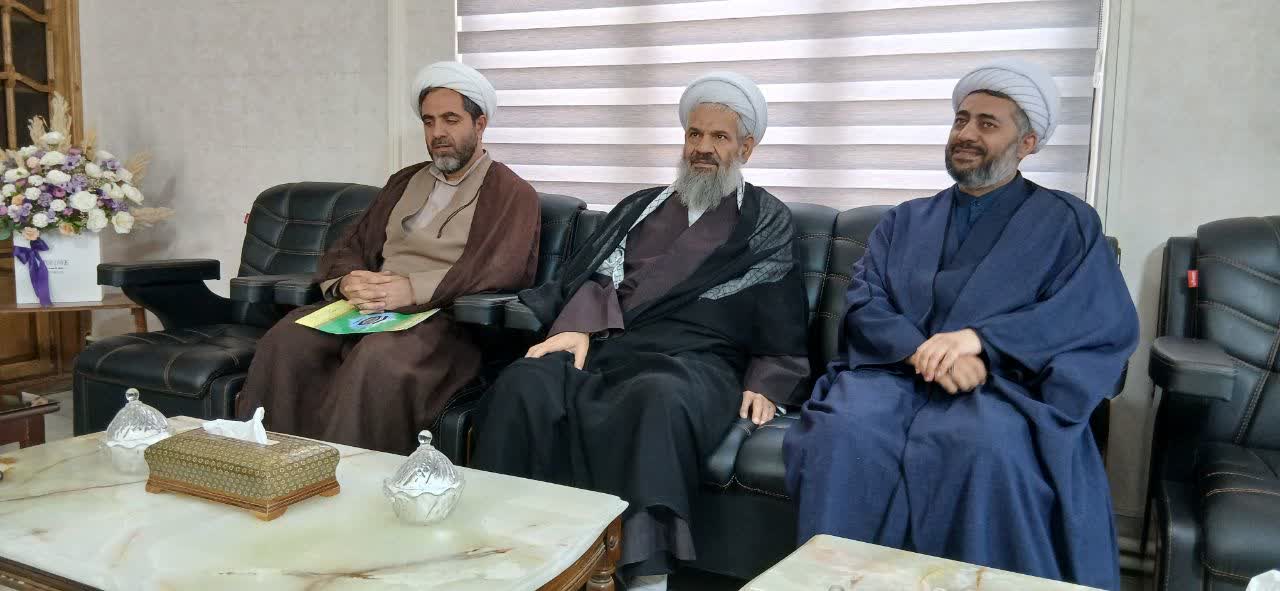 جلسه تمهیدی و مدیریتی برنامه های نمازی شهرستان ویژه مراغه