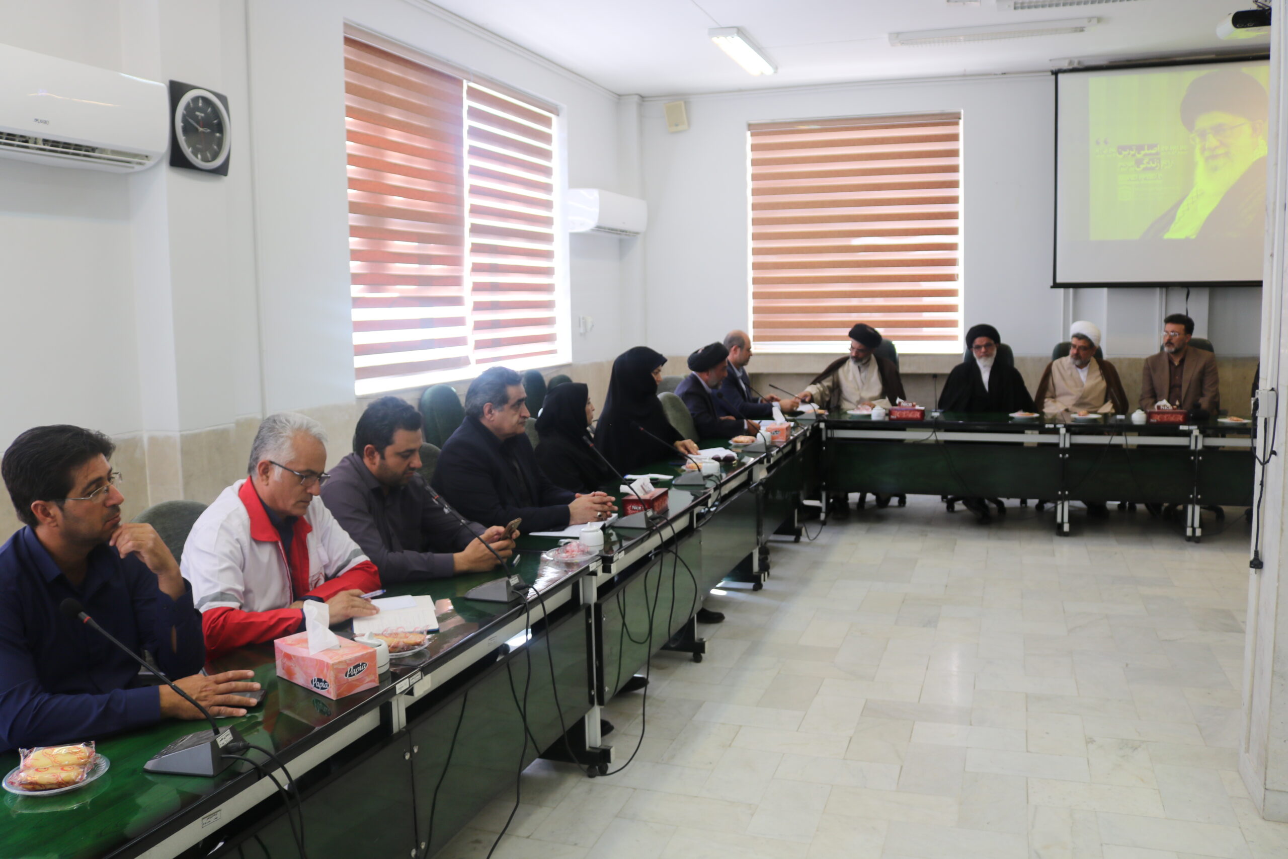 برگزاری شورای اقامه نماز شهرستان نطنز اصفهان