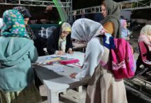 مسابقه نقاشی «نماز، چشمه پاکی‌ها» در تجمع مردمی میدان آزادی سنندج برگزار شد