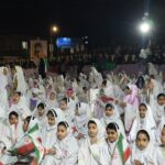 برگزاری جشن تکلیف دانش‌آموزان دختر الیگودرز در جوار مزار شهدای گمنام